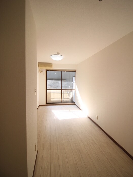 物件内観写真22　(居室)