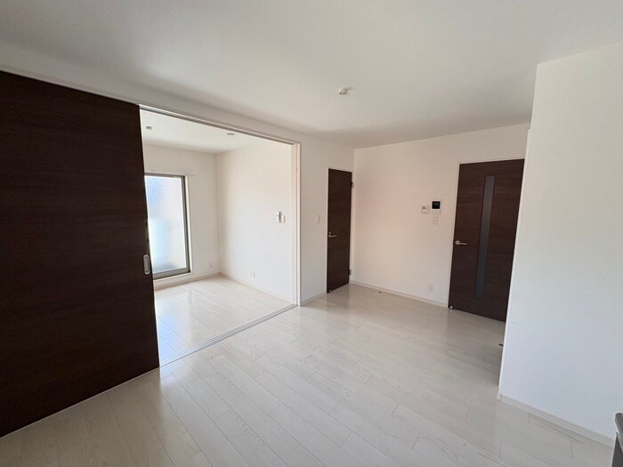 物件内観写真13　(居室)