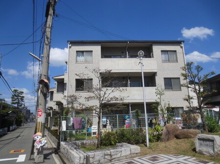 エアフォルク利倉東外観写真