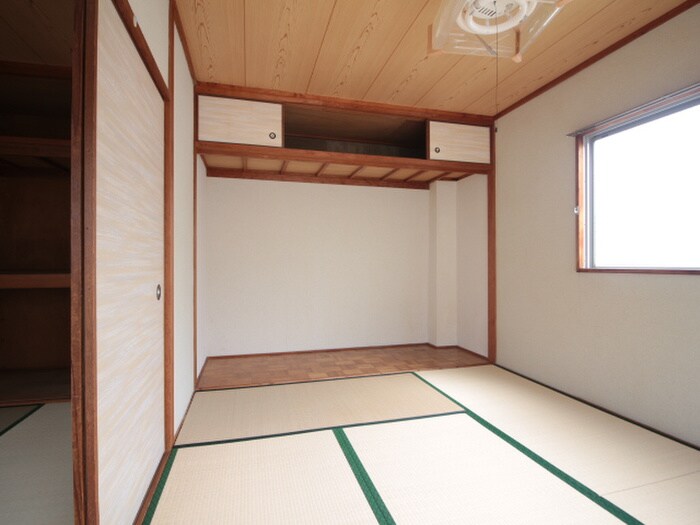 物件内観写真18　(収納)