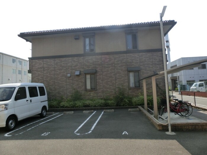 物件外観写真4　(外観写真)