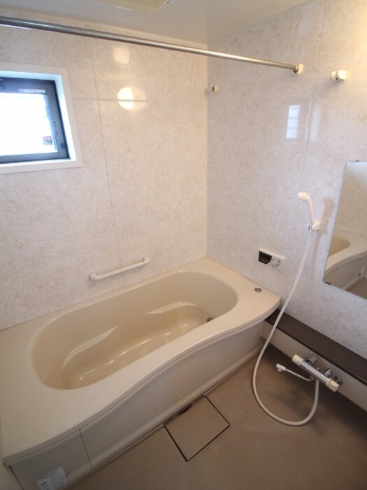 物件内観写真9　(バス／シャワールーム等)