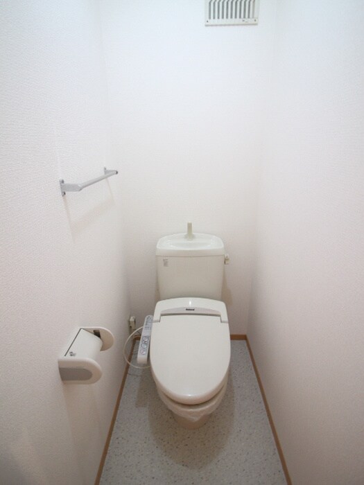 物件内観写真13　(トイレ)