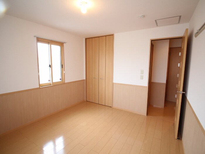 物件内観写真16　(居室)