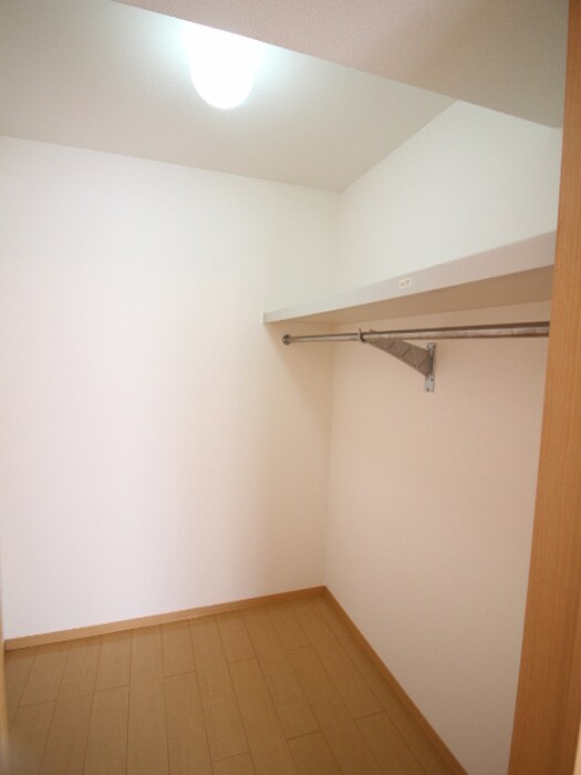 物件内観写真20　(収納)