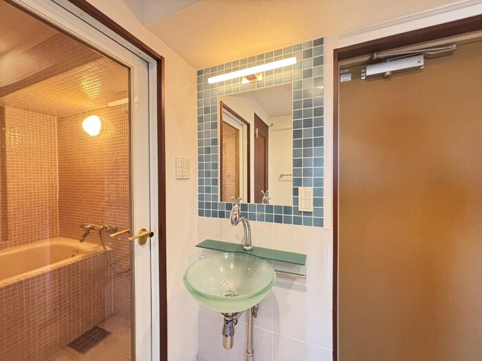 物件内観写真12　(洗面)