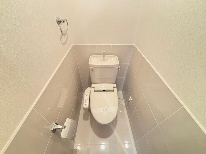 物件内観写真13　(トイレ)