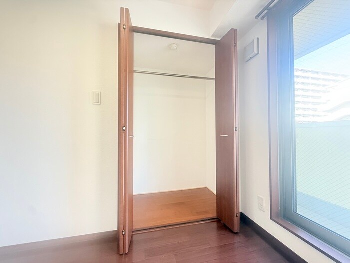 物件内観写真15　(収納)