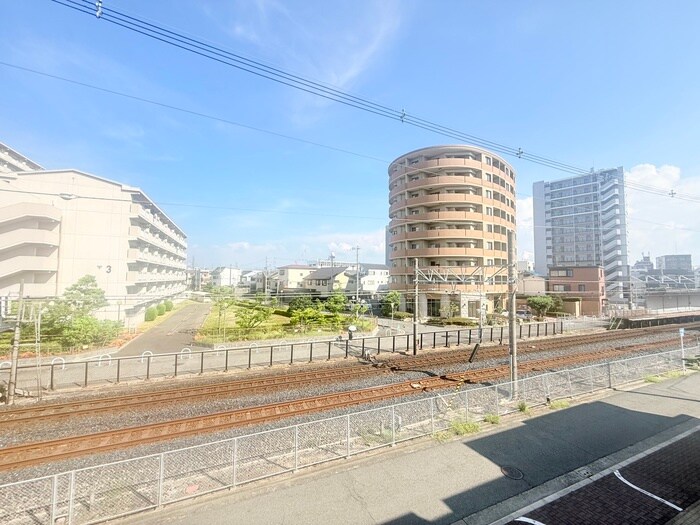 物件内観写真21　(室内からの展望)