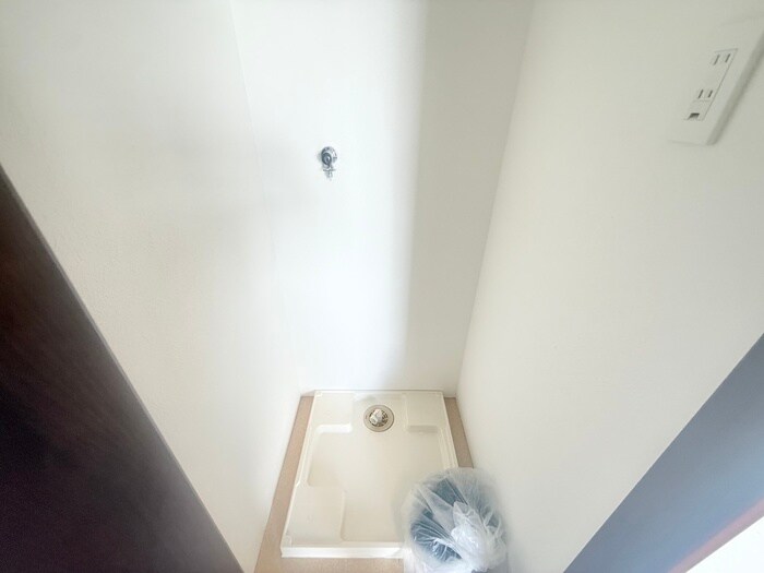 物件内観写真22　(洗濯機置場)