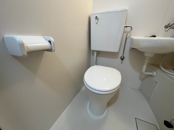 物件内観写真11　(トイレ)