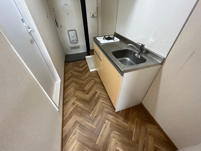 物件内観写真16　(廊下)