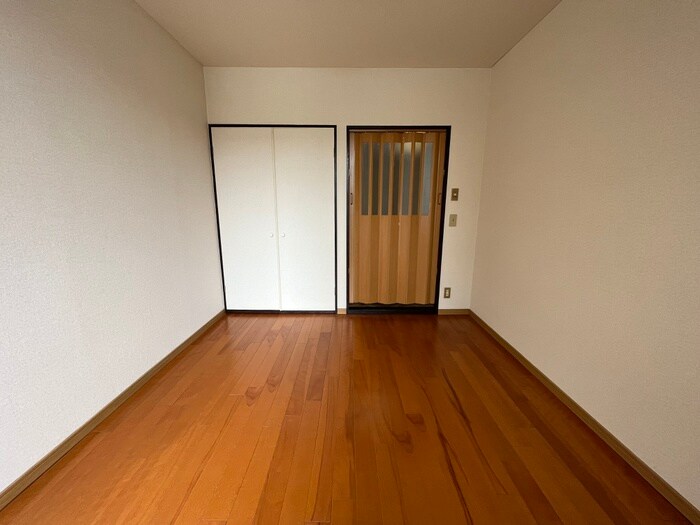 物件内観写真21　(居室)