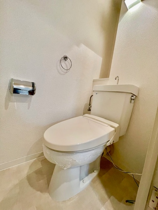 物件内観写真9　(トイレ)