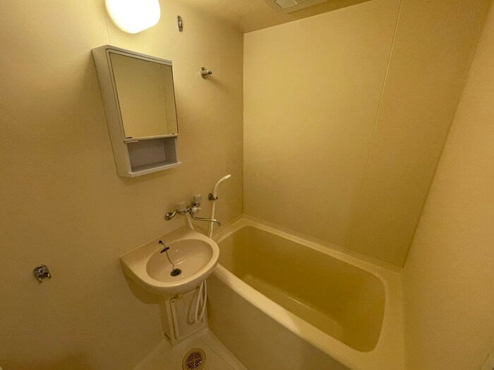 物件内観写真9　(バス／シャワールーム等)