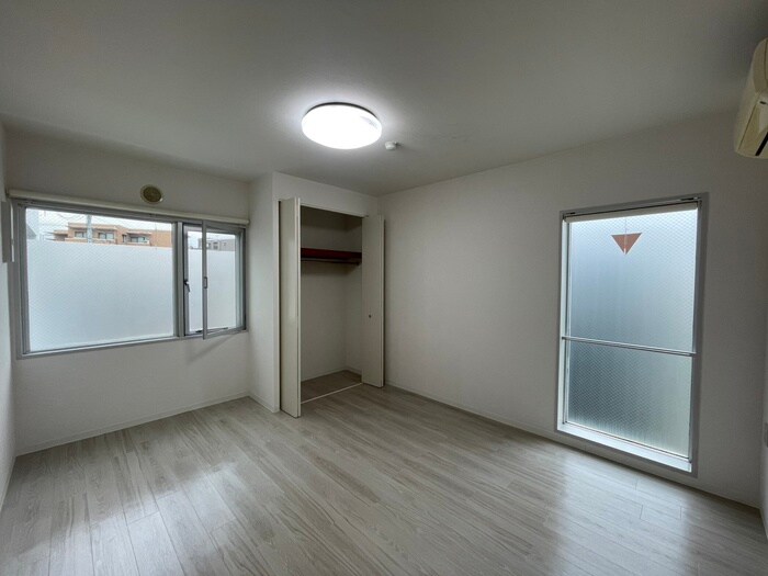 物件内観写真12　(居室)