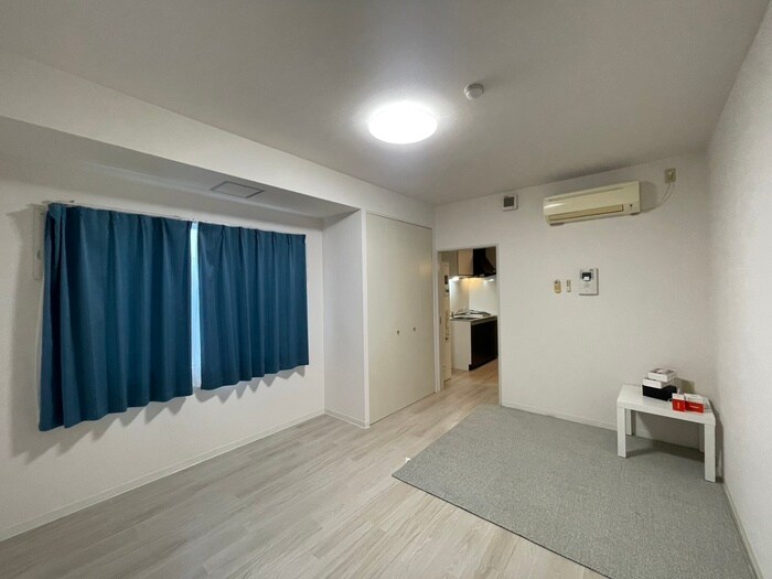 物件内観写真15　(居室)