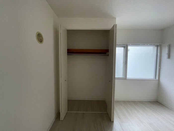 物件内観写真17　(収納)