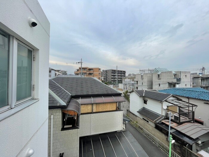 物件内観写真18　(室内からの展望)