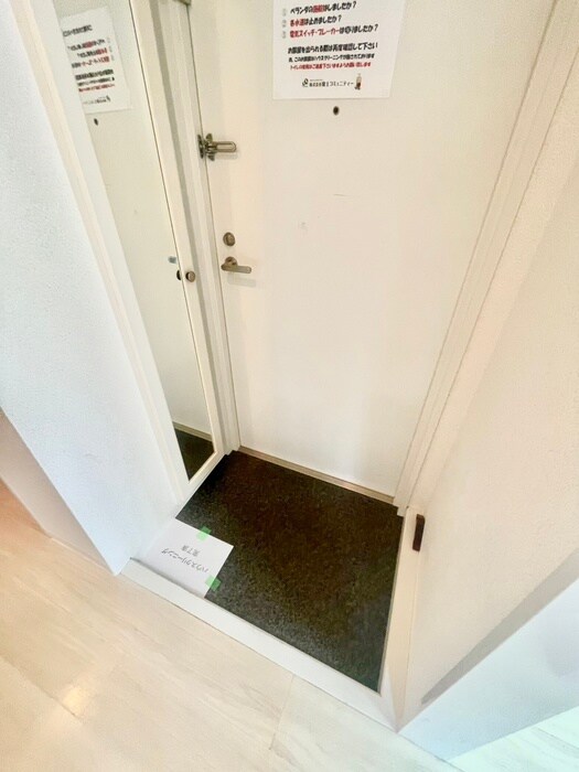 物件内観写真22　(玄関)