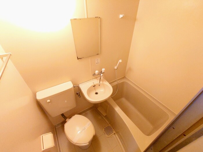 物件内観写真12　(バス／シャワールーム等)