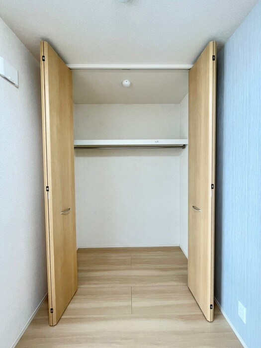 物件内観写真13　(収納)