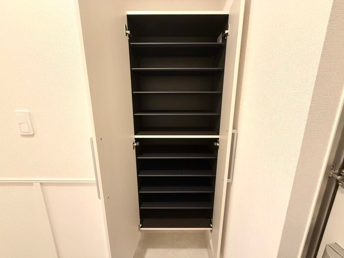 物件内観写真20　(靴箱)