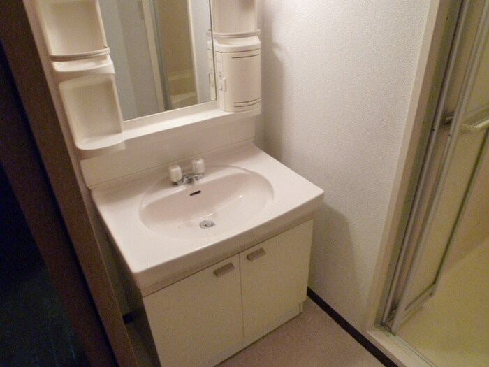 物件内観写真13　(洗面)