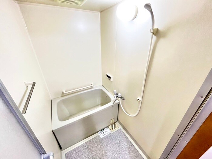 物件内観写真11　(バス／シャワールーム等)