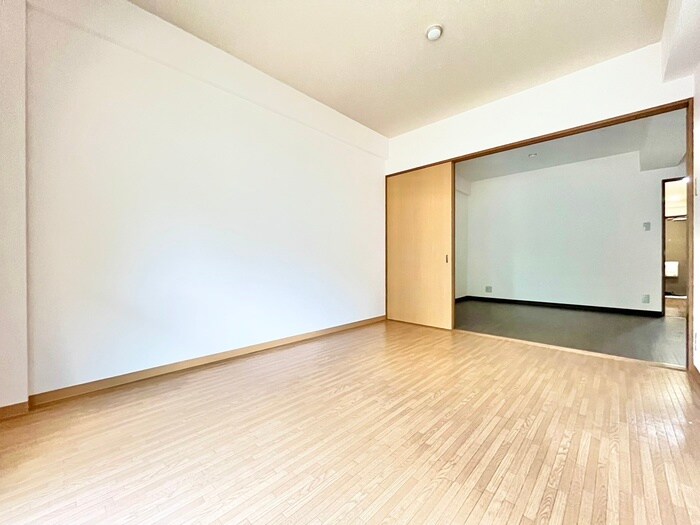 物件内観写真13　(居室)