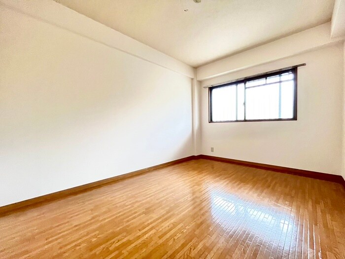 物件内観写真22　(居室)