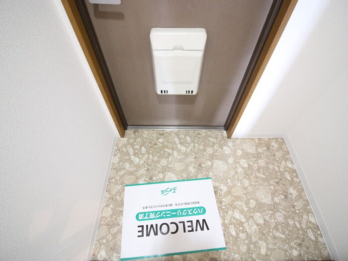 物件内観写真22　(玄関)