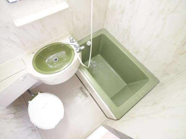 バス／シャワールーム等