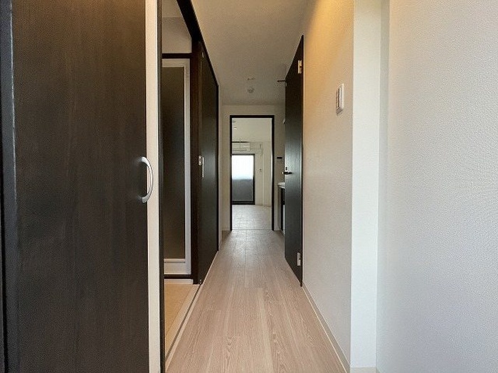 物件内観写真8　(居室)