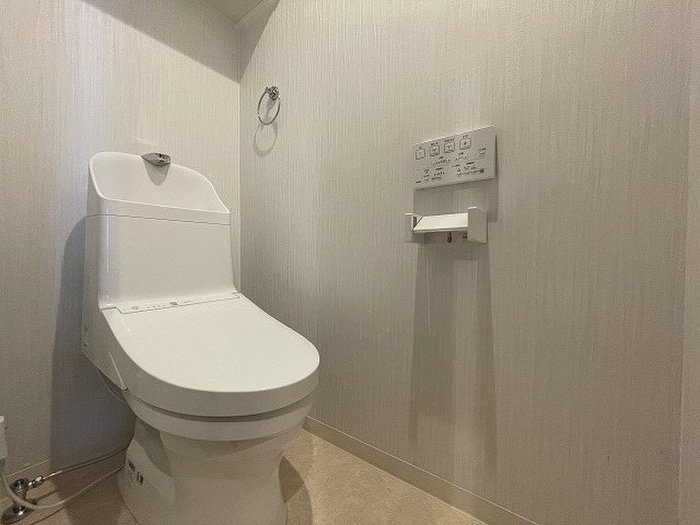 物件内観写真12　(トイレ)