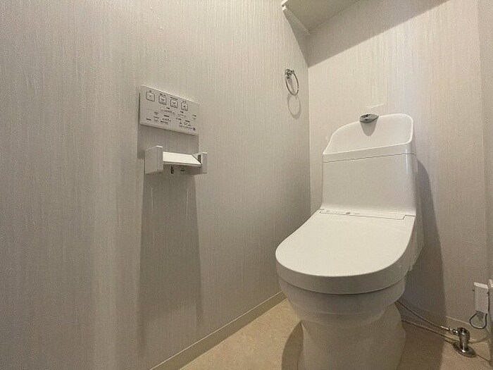 物件内観写真13　(トイレ)