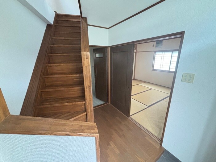 物件内観写真22　(廊下)