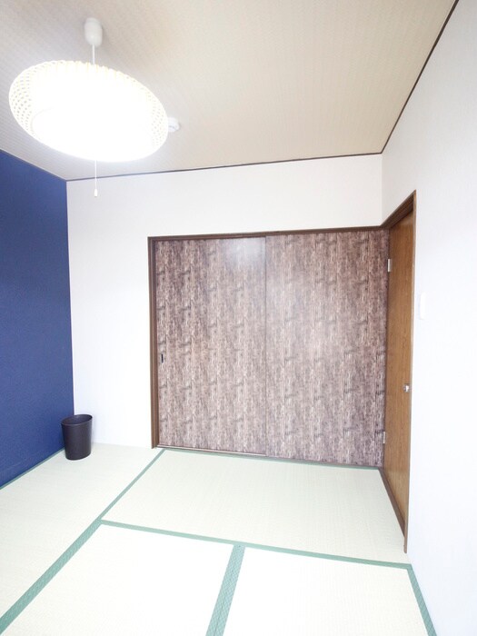 物件内観写真10　(居室)