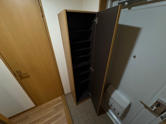 物件内観写真18　(靴箱)