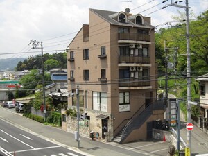 ル－ムス外観写真