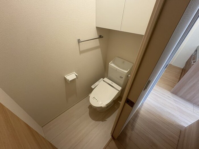 物件内観写真10　(トイレ)