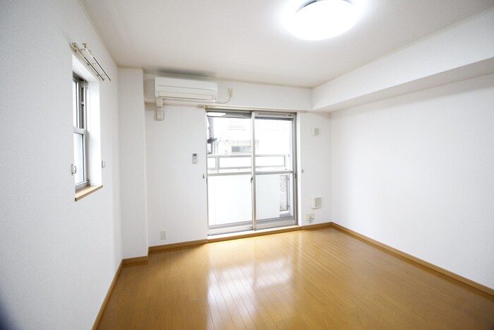 物件内観写真12　(居室)