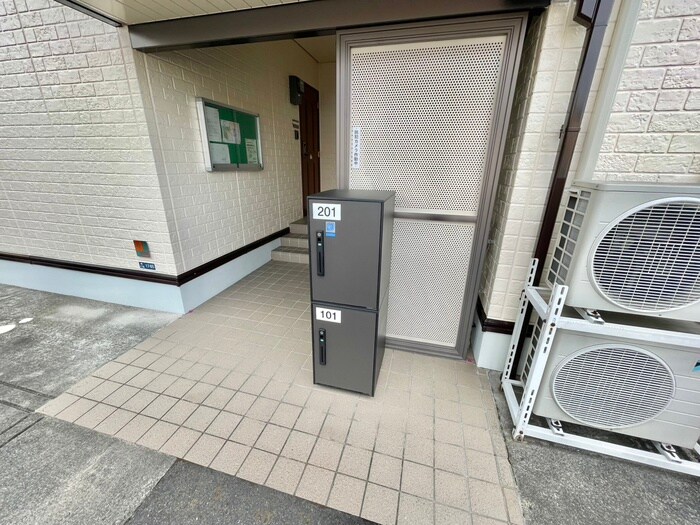 物件外観写真2　(建物設備)