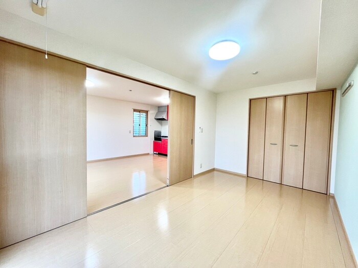 物件内観写真6　(居室)