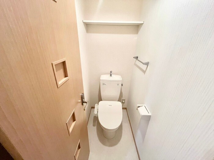 物件内観写真11　(トイレ)