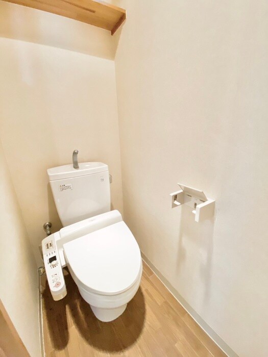 物件内観写真11　(トイレ)