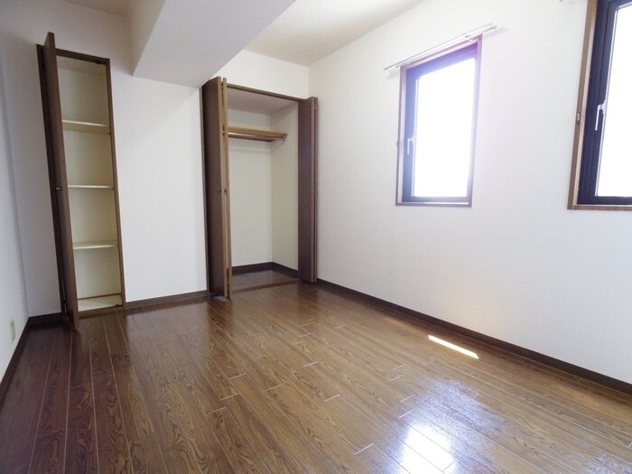 物件内観写真12　(居室)