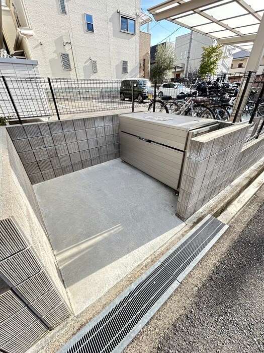 物件外観写真6　(建物設備)