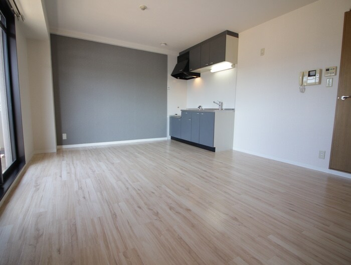 物件内観写真8　(内観写真)