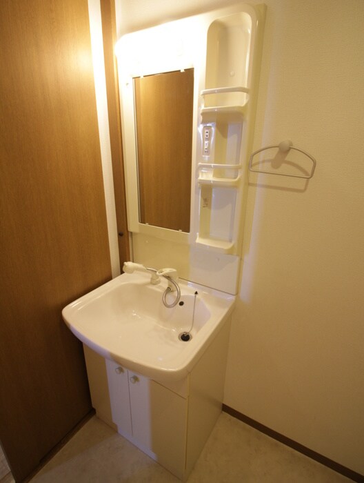 物件内観写真12　(洗面)